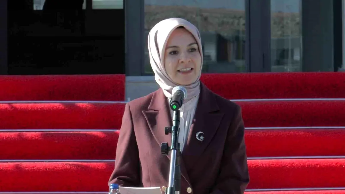 bakan goktas kayseriye geliyor WHEjGTzE.jpg