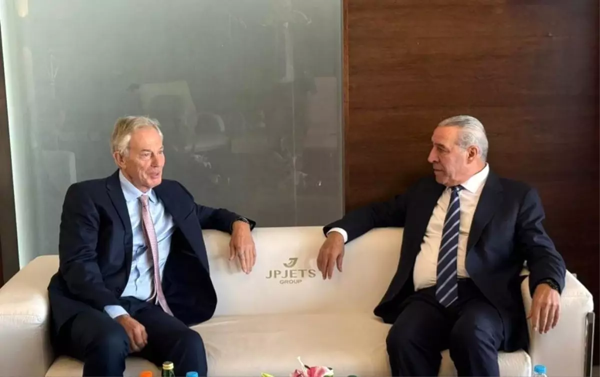 filistin devlet baskani yardimcisi al sheikh tony blair ile gazze planini gorustu wb6n6CIR.jpg