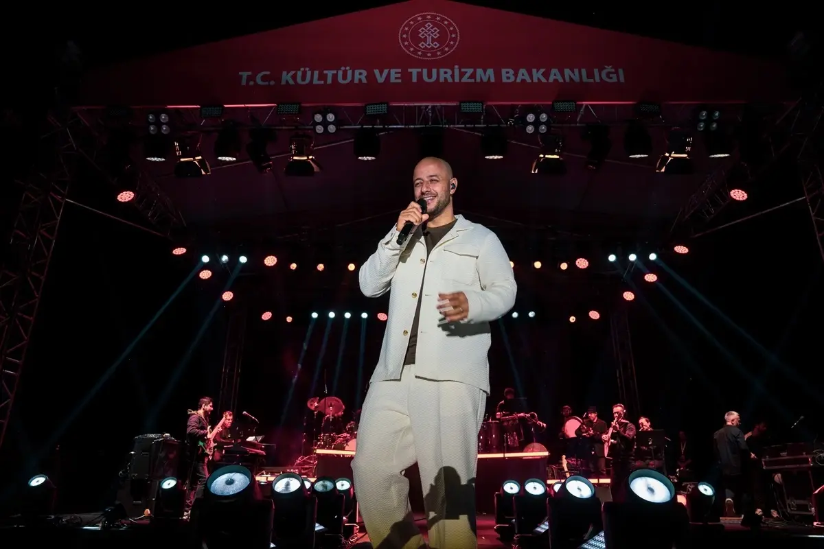 maher zain diyarbakirda konser verdi mxeUjcw3.jpg