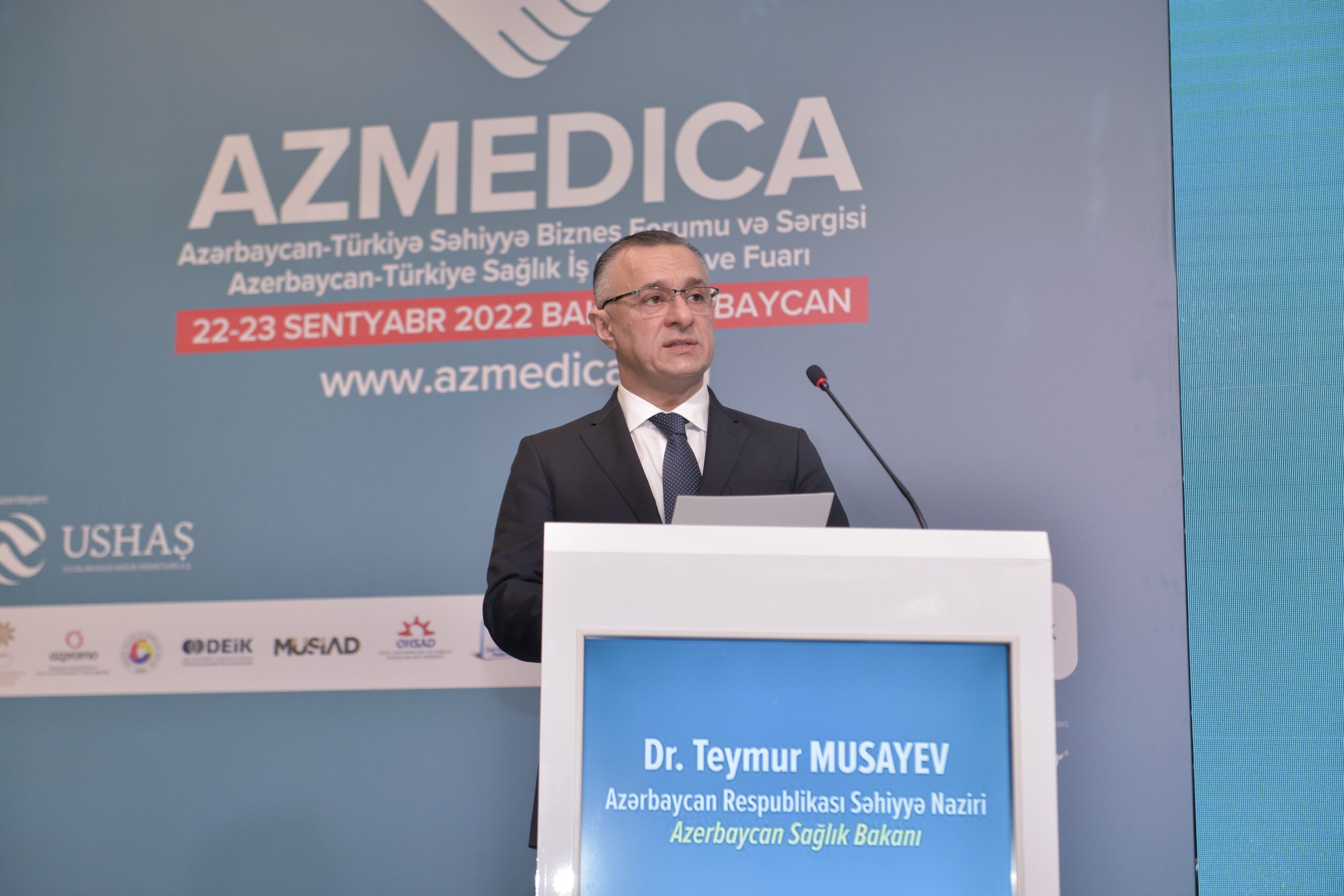 AZMEDICA Türkiye-Azerbaycan Sağlık İş Forumu ve Fuarı Başarıyla Gerçekleşti