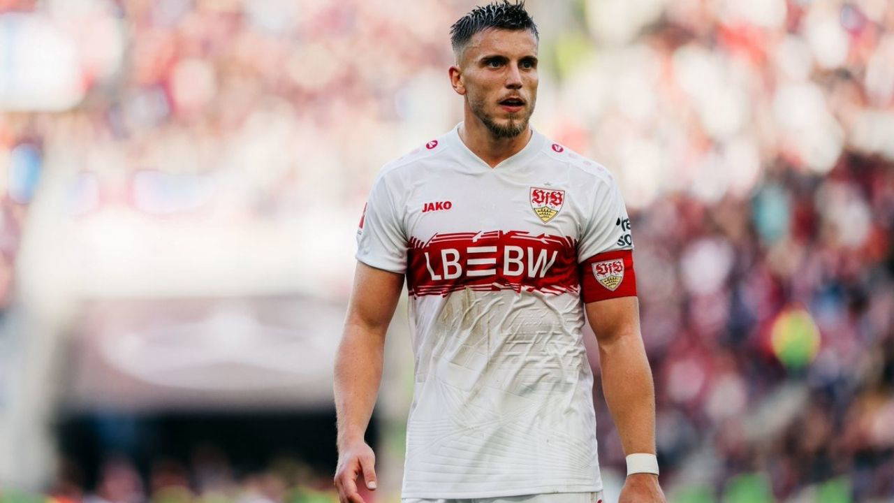 Ermedin Demirovic kimdir? Ermedin Demirovic kaç yaşında, nereli? Ermedin Demirovic hangi takımlarda oynadı? Ermedin Demirovic boyu kaç, hangi ayağını kullanıyor? Haber gorseli